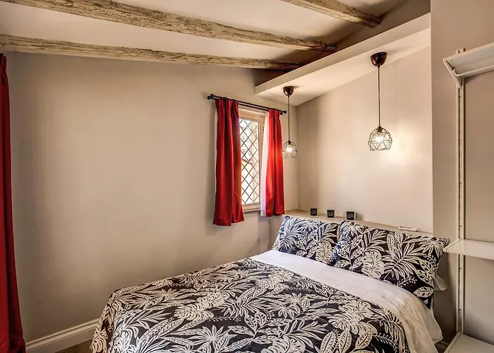 Attic With Terrace By Trevi Fountain Apartment